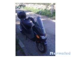 Продавам нов мотоциклет скутер